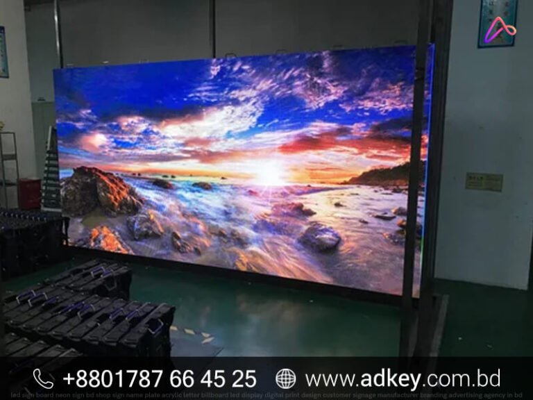 Massive Digital Display & Top Stunning Image